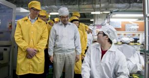 Cam kết sống chết với Apple, Foxconn sẵn sàng “bứng” nhà máy khỏi Trung Quốc