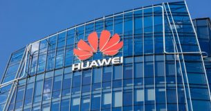 100 kỹ sư Huawei bị cho có liên quan với tình báo Trung Quốc