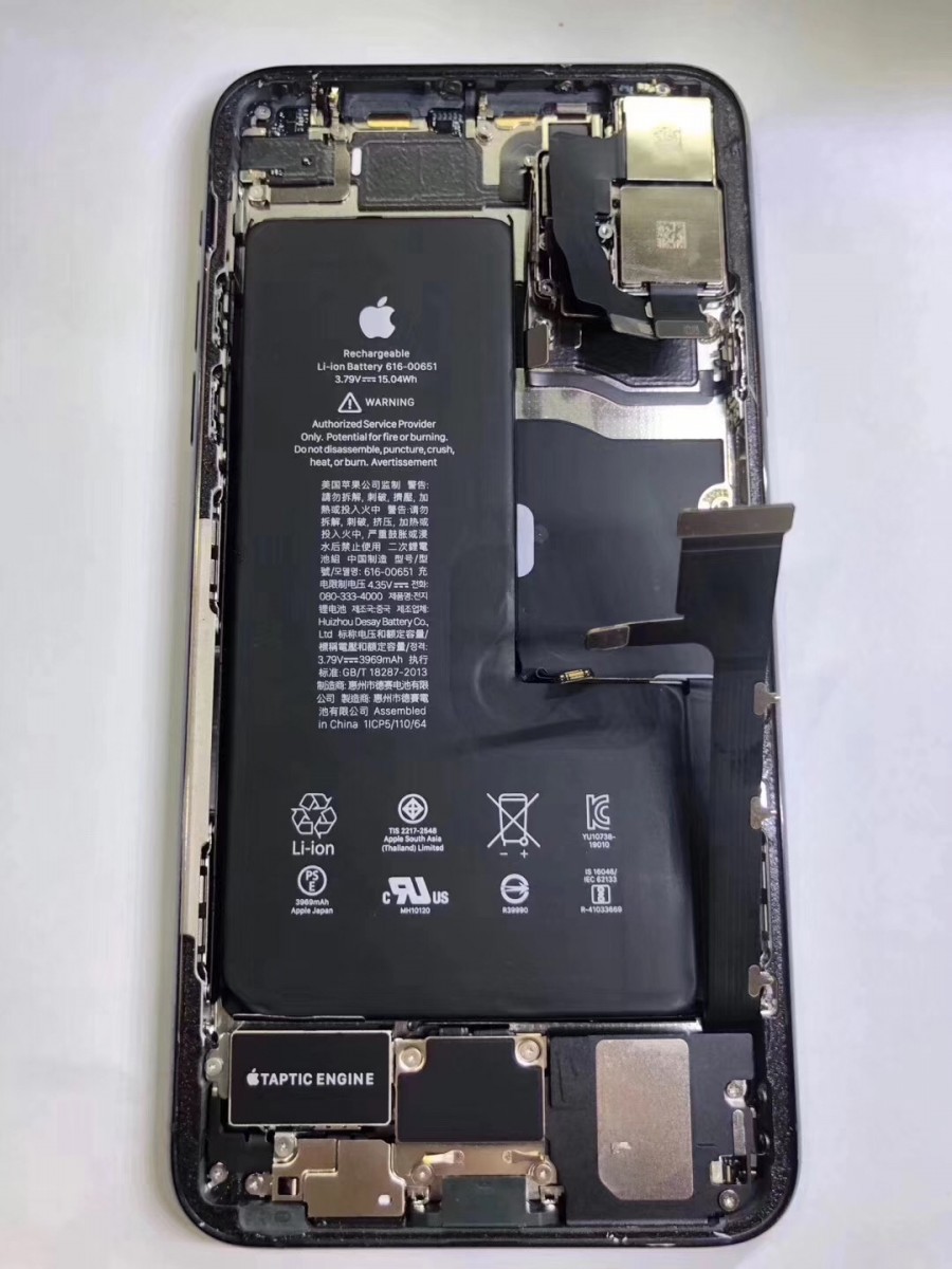 Đánh giá pin iPhone 13 dùng hơn 10 tiếng liên tục tụt có 6% | Review sản  phẩm