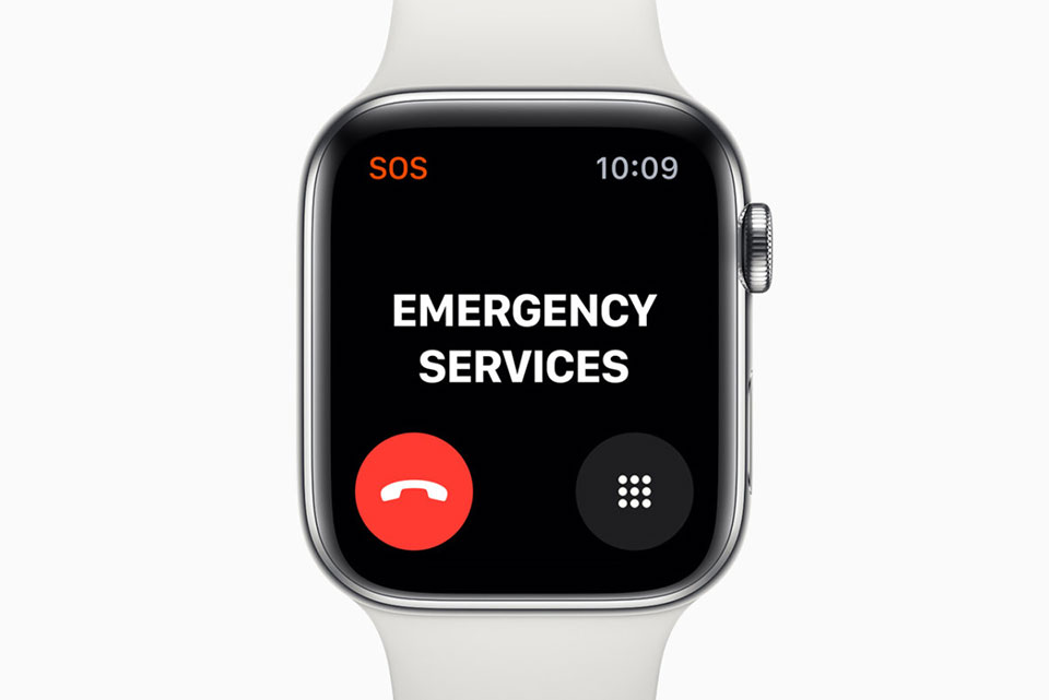 Apple Watch Series 5 có tính năng gọi khẩn cấp dù ở bất kỳ quốc gia nào