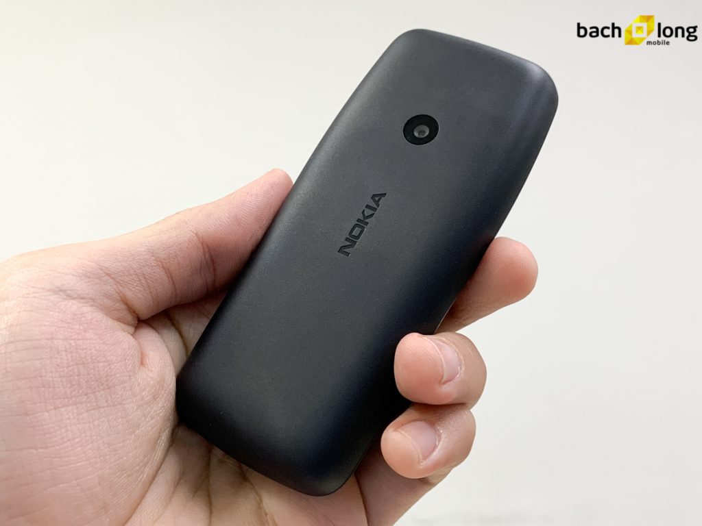 Trên tay Nokia 110 (2019): “Siêu phẩm” pin 19 ngày, có thẻ nhớ, giá chưa tới 500.000đ