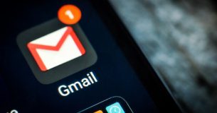 Bật chế độ nền tối cho Gmail như thế nào?