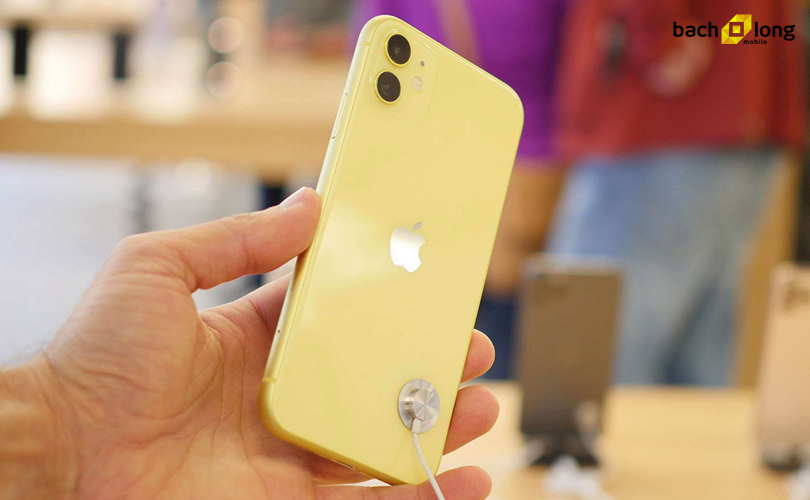 Rộn ràng sắc xuân với iPhone 11 “siêu đẹp, siêu rẻ”, giảm giá “cực mạnh” tại Bạch Long Mobile