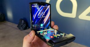 Chiến đến cùng với Galaxy Fold 2, Motorola RAZR 2020 sẽ trình làng vào tháng 9