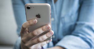 Apple sẽ không tiếp tục bán iPhone SE 2020