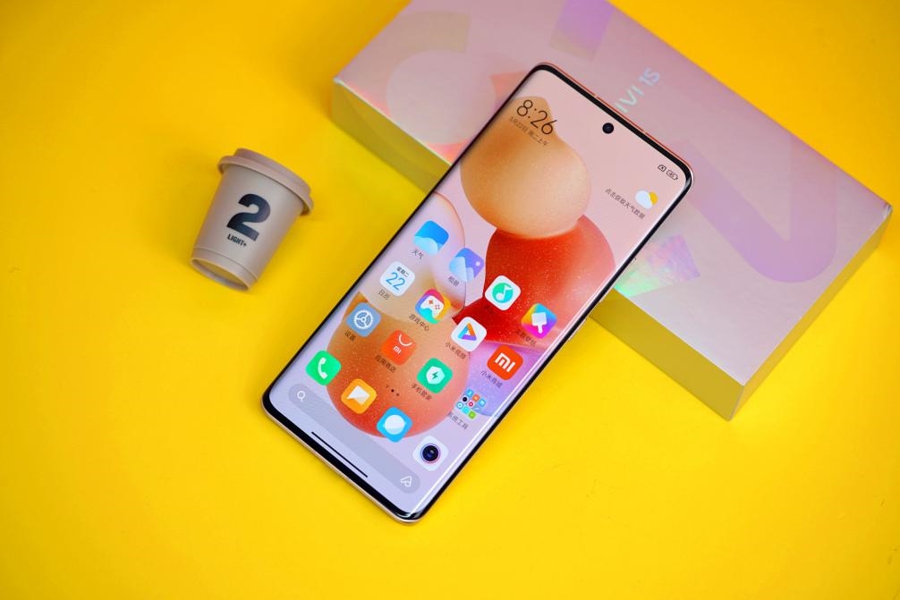 trên tay xiaomi civi 1s