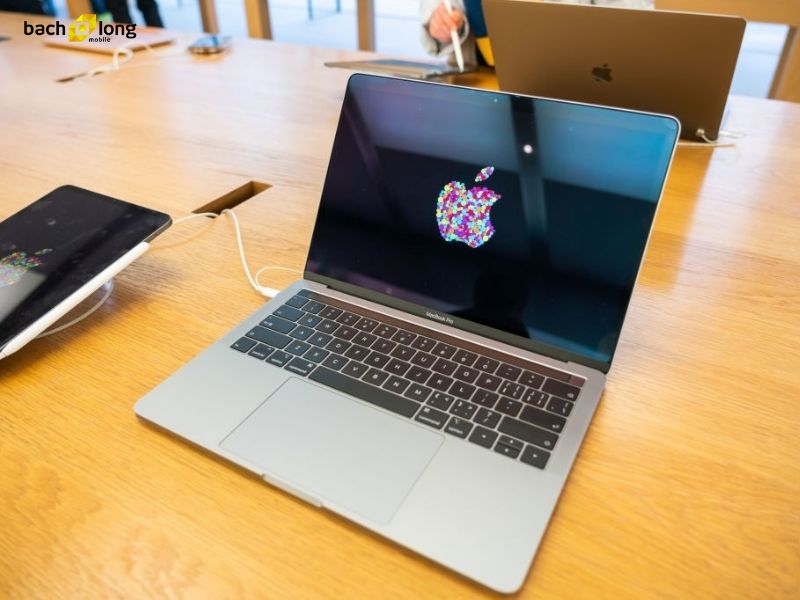 Mua MacBook chính hãng ở đâu là an tâm nhất