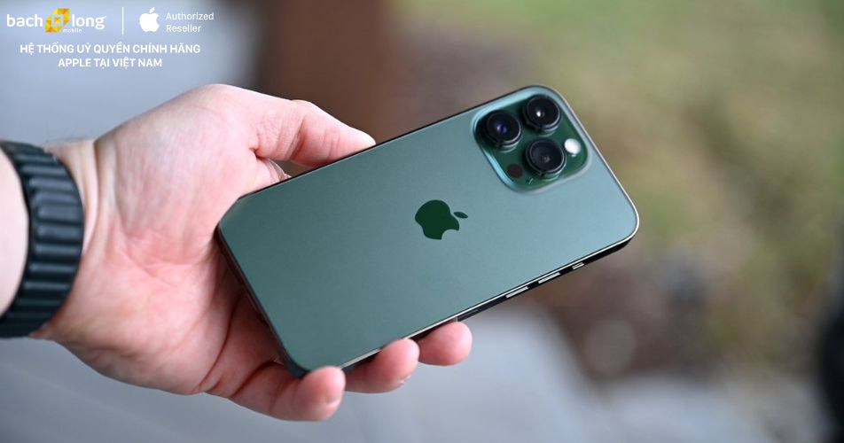 TOP 5 iPhone pin trâu nhất 2022 bạn không thể nào bỏ lỡ