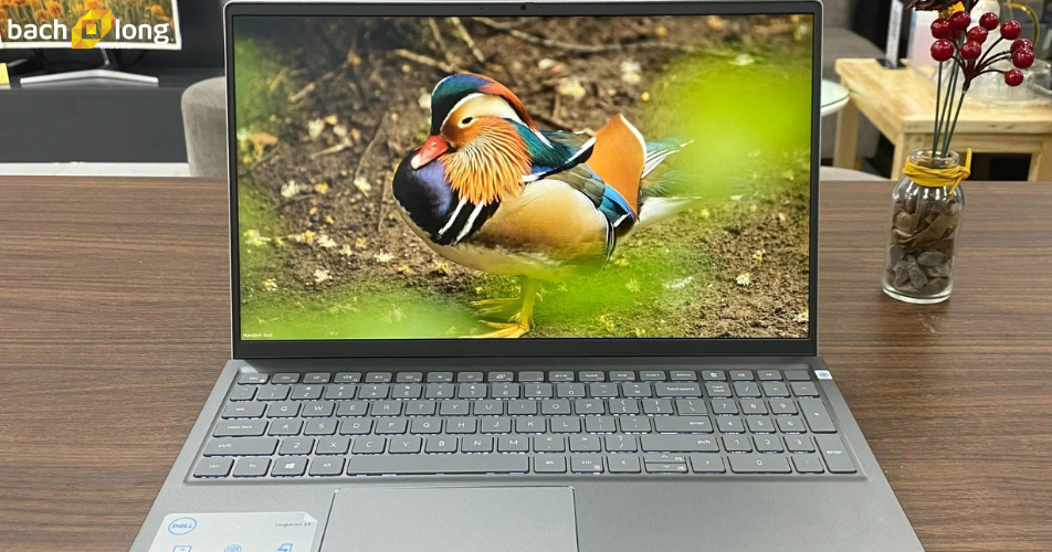 Những chiếc laptop sinh viên được yêu thích nhất tại các giảng đường