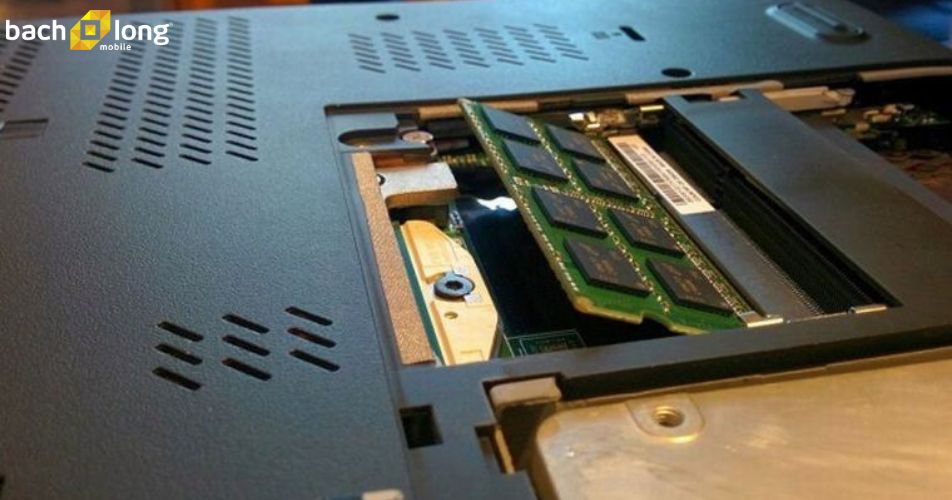 Những điều cần lưu ý khi chọn mua laptop cho sinh viên kinh tế, xã hội