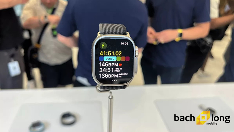 trên tay apple watch ultra