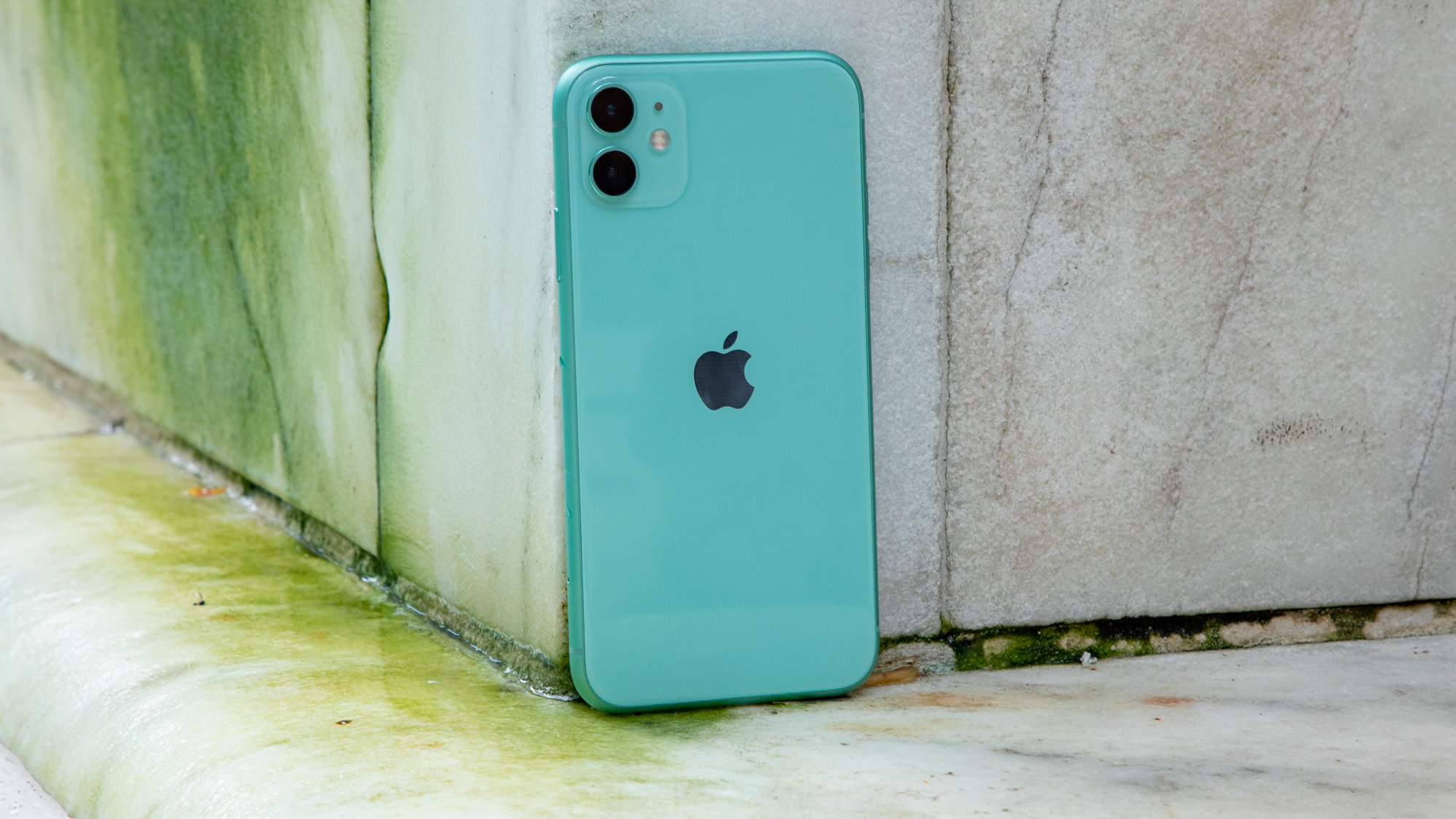 iPhone 11 xả kho 'đại hạ giá' còn dưới 10 triệu, là dòng iPhone rẻ nhất Việt Nam - BNews