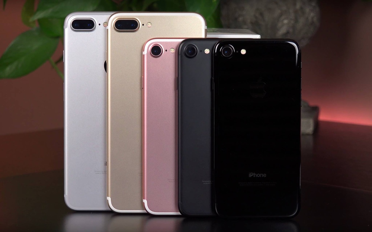 Tin tôi đi. iPhone 7 đáng mua hơn iPhone 8 hay iPhone X đấy !
