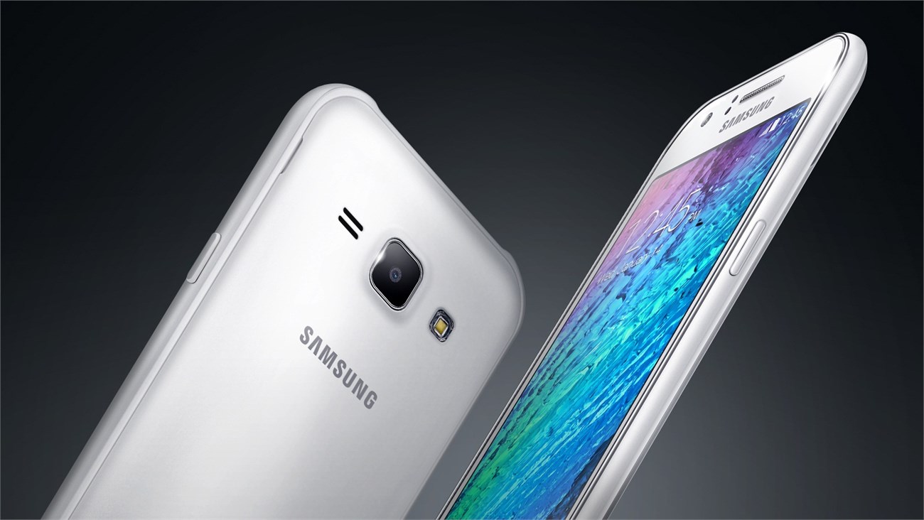 thiết kê Samsung Galaxy J1
