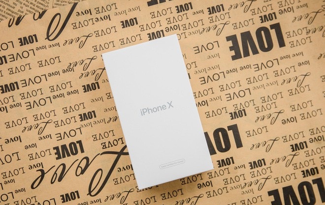 iPhone X mới 100% giá chỉ 22 triệu đồng bất ngờ tràn về Việt Nam - 2